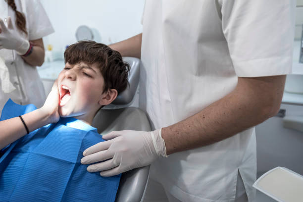Best Broken or Cracked Tooth Emergency Dentist in Bradner, OH